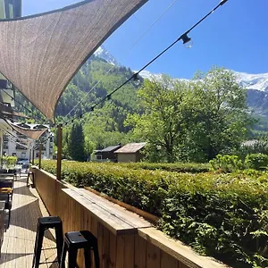 Plan B - Living 3*, Chamonix Frankreich